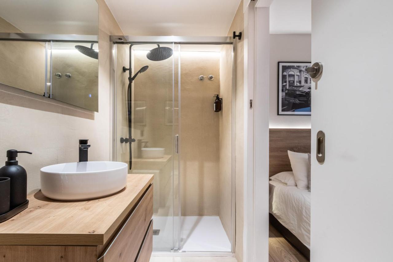Exclusive Apartments Barcelona 4 Personas G Humet Terrassa Bagian luar foto