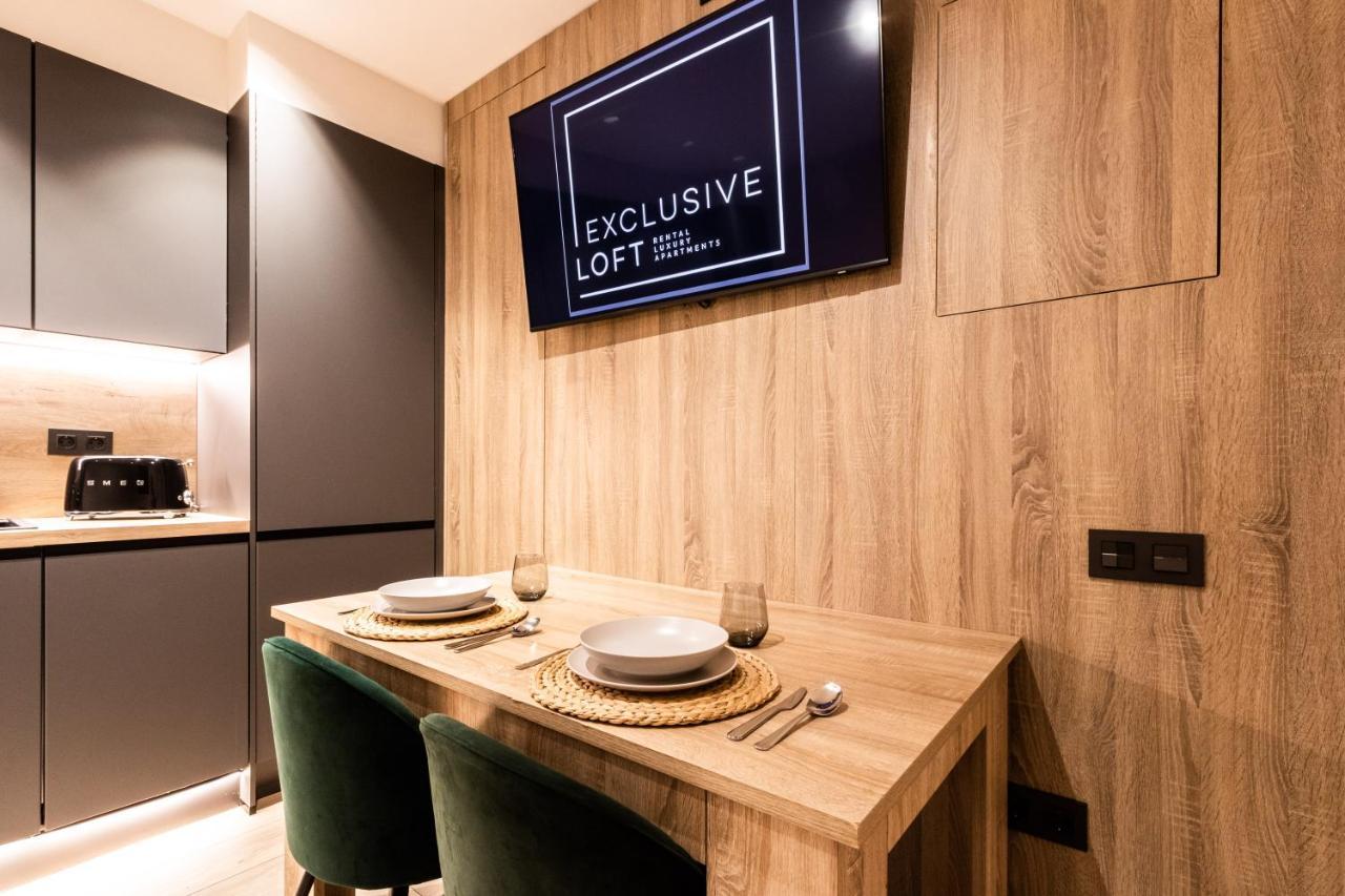 Exclusive Apartments Barcelona 4 Personas G Humet Terrassa Bagian luar foto